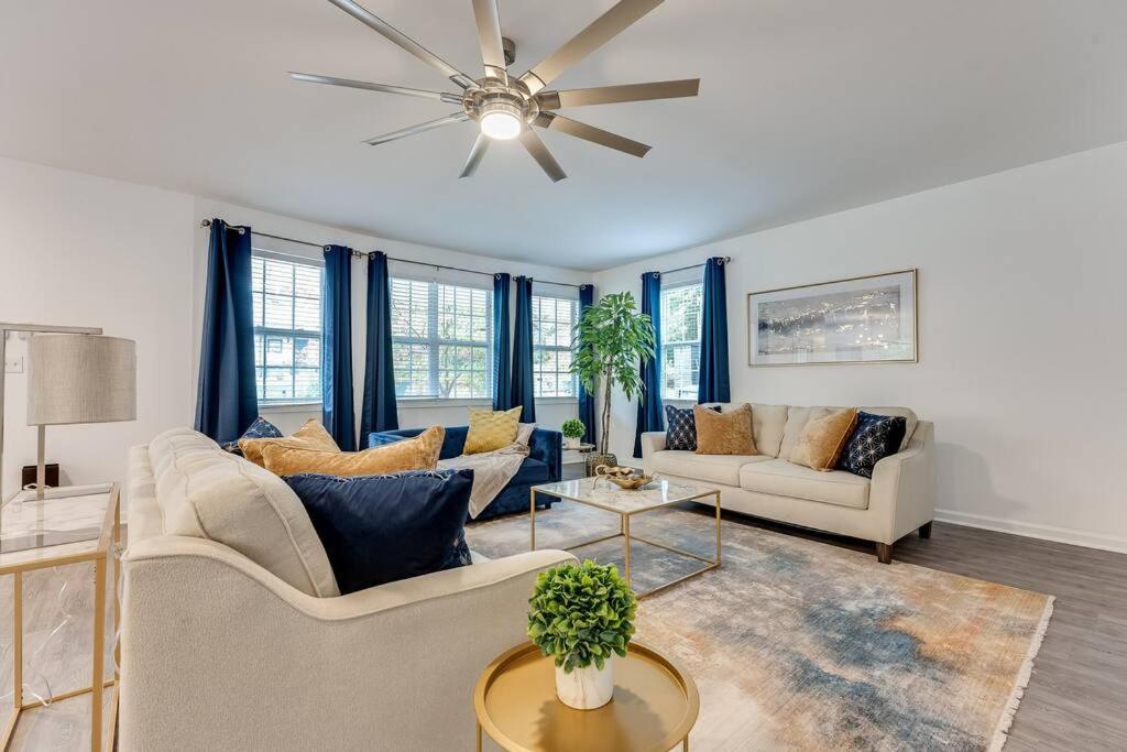 Luxury Atlanta Home - Self Check-In Pet Friendly Free Parking Bagian luar foto