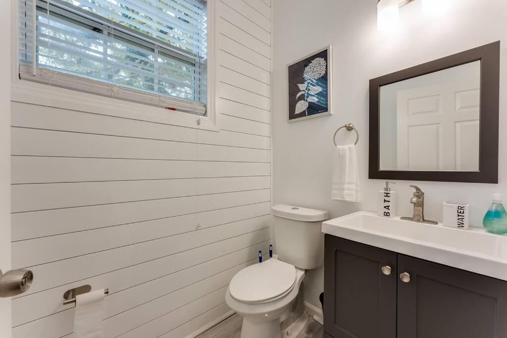 Luxury Atlanta Home - Self Check-In Pet Friendly Free Parking Bagian luar foto