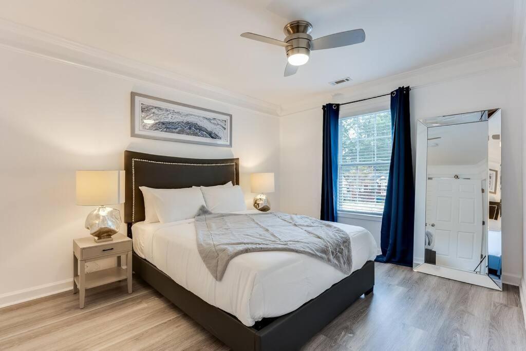 Luxury Atlanta Home - Self Check-In Pet Friendly Free Parking Bagian luar foto