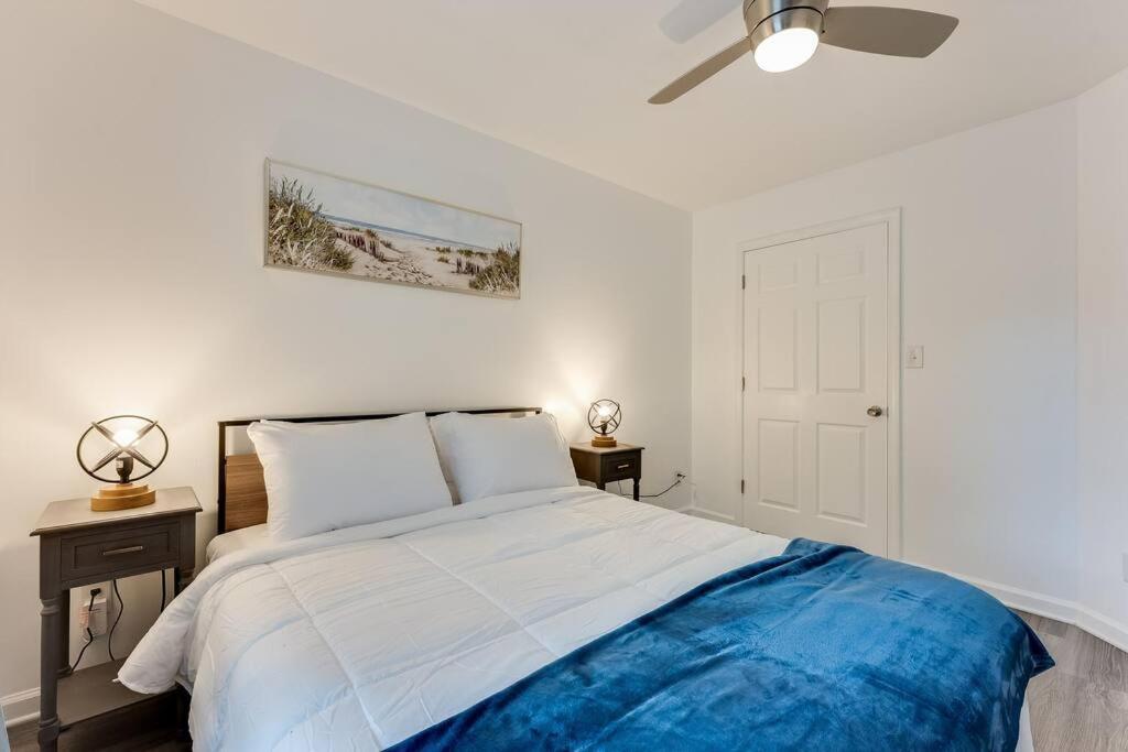 Luxury Atlanta Home - Self Check-In Pet Friendly Free Parking Bagian luar foto